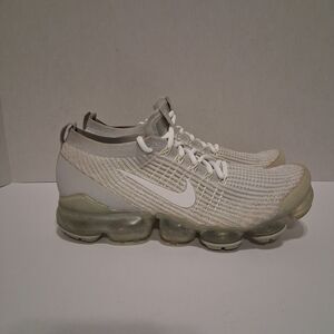 Nike Air Vapormax Flyknit 3 Shoes Womens 10 Gray AJ6910-100 Running Sneakers